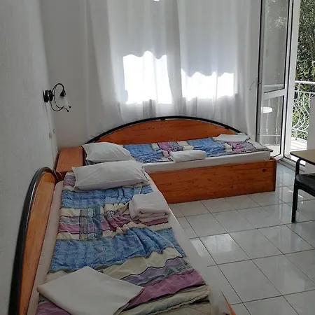 Lurd Family Hotel 2*
