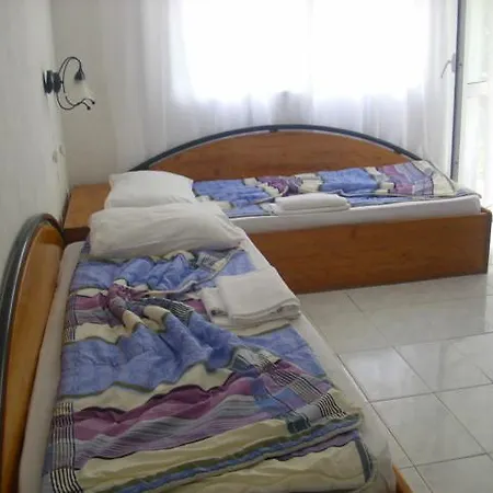 Lurd Family Hotel 2*